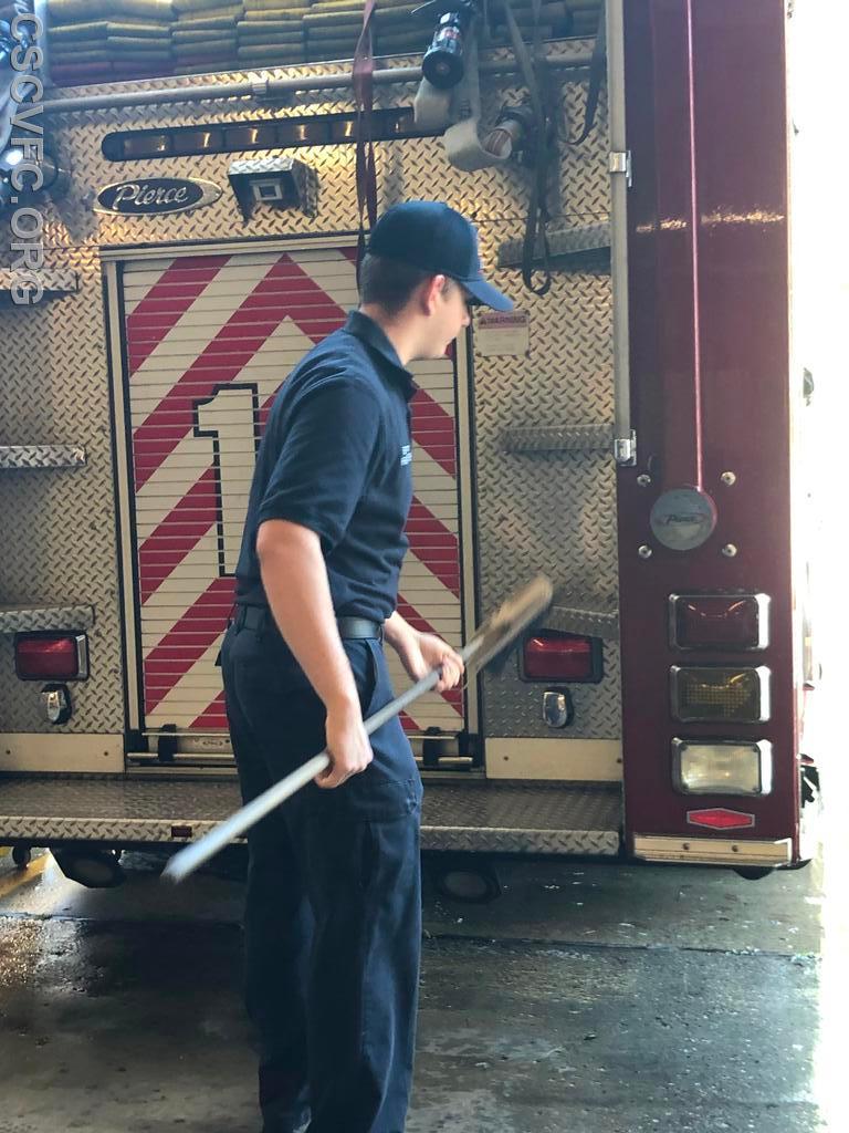 Cleaning E191 before the 4th of July parades