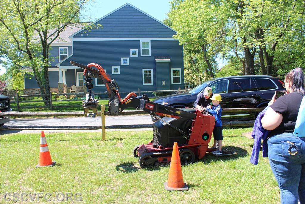 Richard's Tree Care provided a great ride on demonstration that kids and adults alike enjoyed