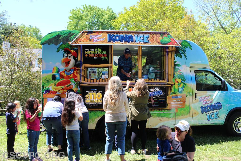 Kona Ice and Truck of Deliciousness provided tasty treats to go along with a fun event